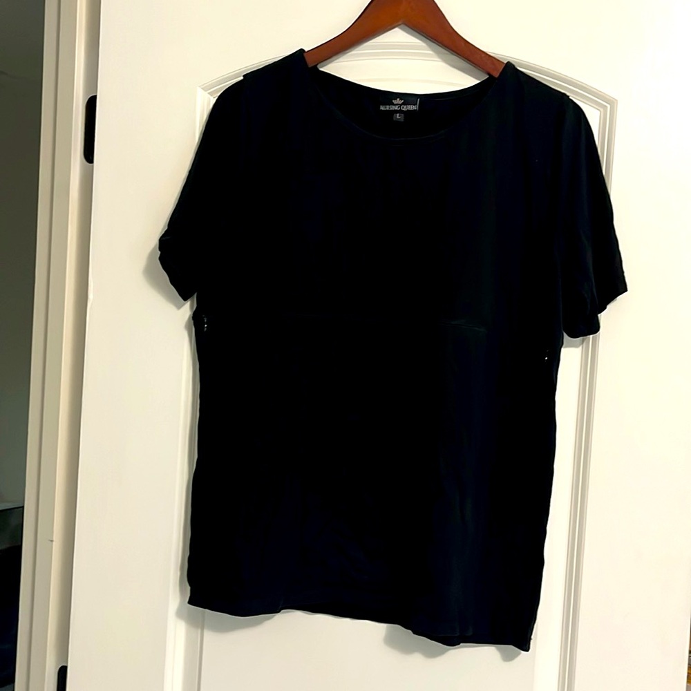 Black nursing friendly short sleeve top, large